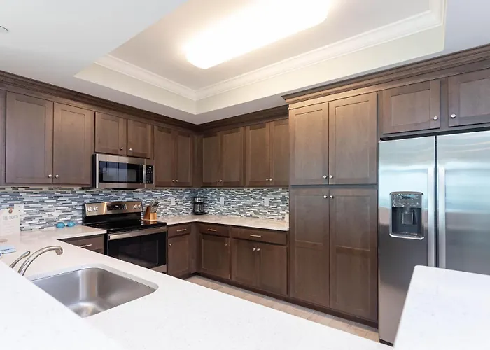 Phoenix Gulf Towers 1101 Apartment